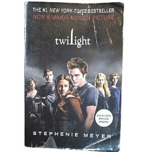 Twilight (#1) by Stephenie Meyer - Paperback